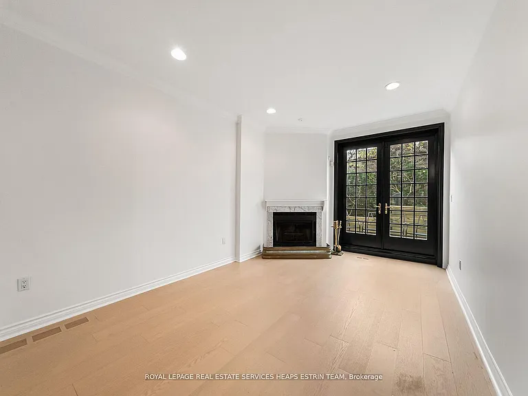 10 Gibson Ave — Photo 9