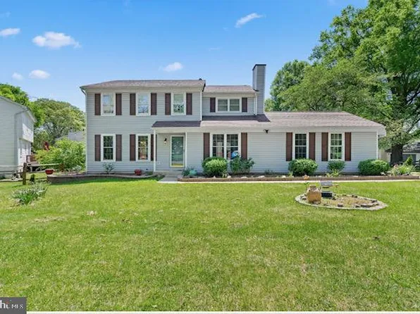 13604 Wisteria Dr, Germantown, MD 20874
