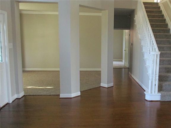 3rd image of 4128 Sun Meadows St