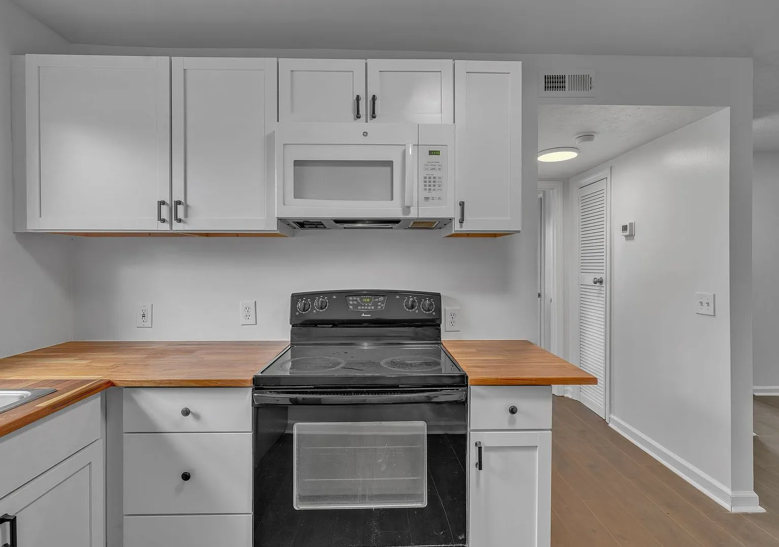 Jefferson Flats — Photo 2