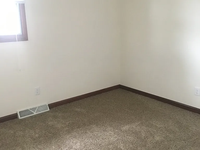 2017 Cameron Dr #2 — Photo 5