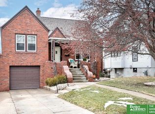 2806 S 34th St, Omaha, NE 68105