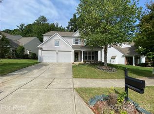 18607 Victoria Bay Dr, Cornelius, NC 28031