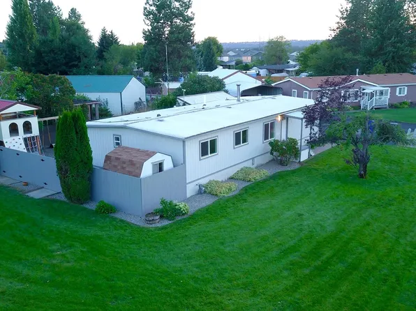 12117 N Sheridan St, Mead, WA 99021