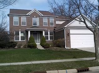 931 Blue Ridge Dr, Streamwood, IL 60107