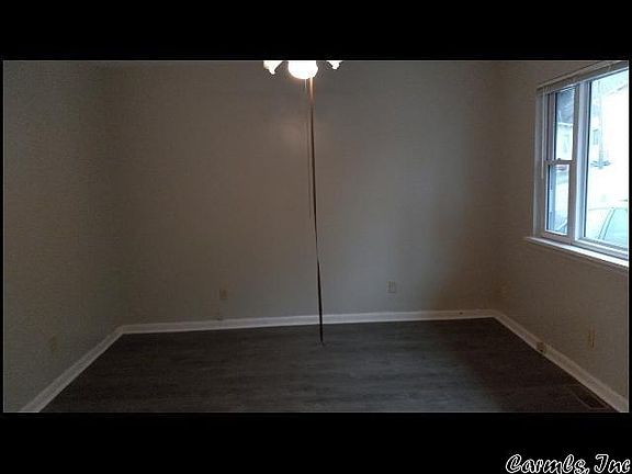 3rd image of 715 W M Ave #B