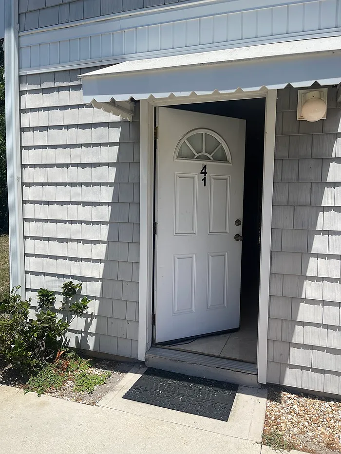 2 bed, 1.5 bath, 860 sqft, $1,475 — Photo 1