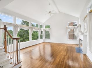 19 Gatehouse Rd, Bedminster, NJ 07921