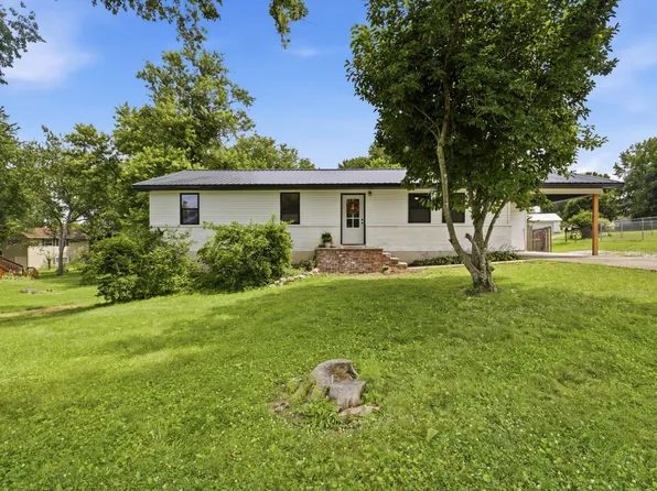 303 W Jennifer Street, Mansfield, MO 65704