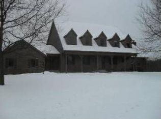 35W417 Boncosky Rd, Sleepy Hollow, IL 60118