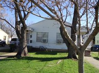 1112 Dumane St, Dallas, TX 75211