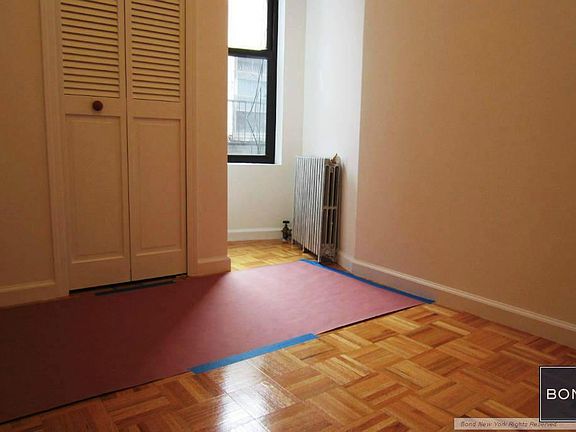 2nd image of 164 Mott St APT 2C