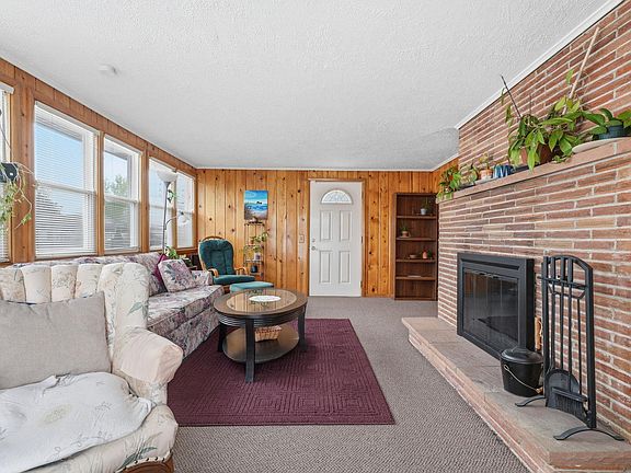5th image of 903 E 27th Ave