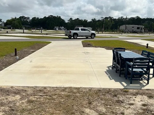 11551 Dauphin Island Pkwy #112, Mobile, AL 36605