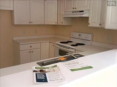 2nd image of 141 Wynfield Ct