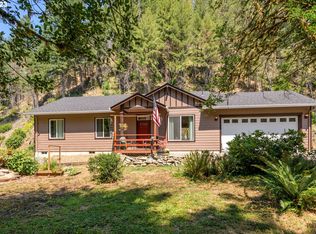 48011 McKenzie Hwy, Vida, OR