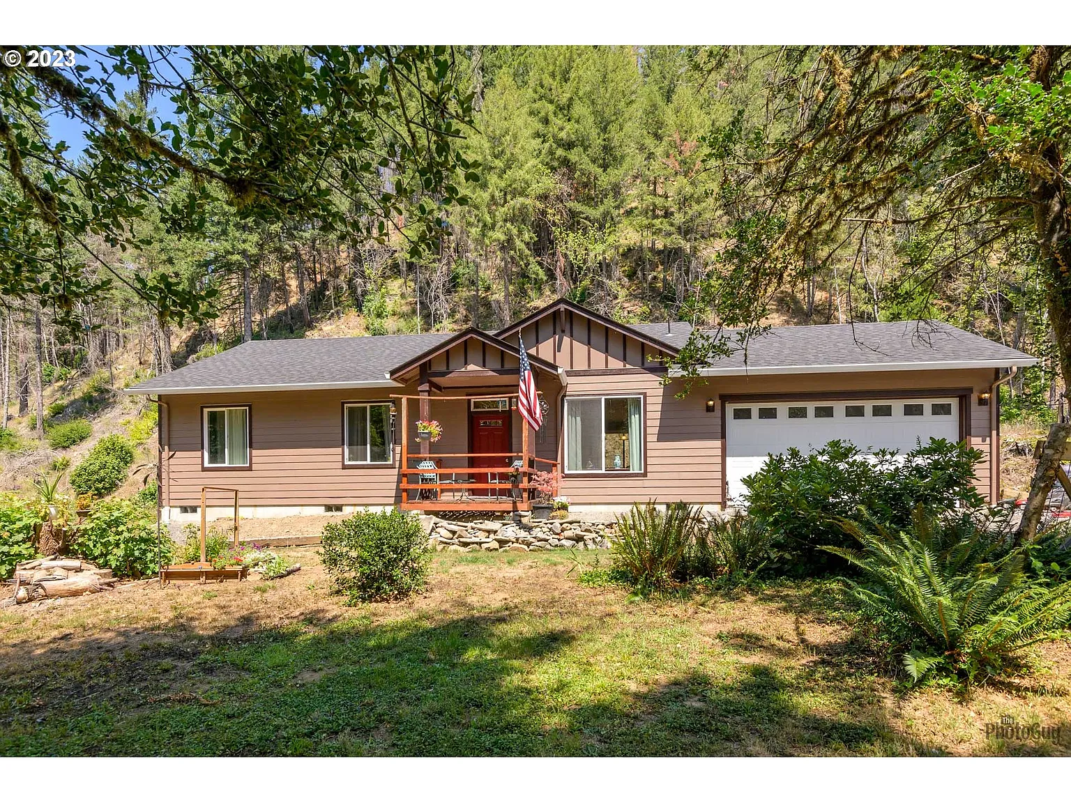 48011 McKenzie Hwy photo 1