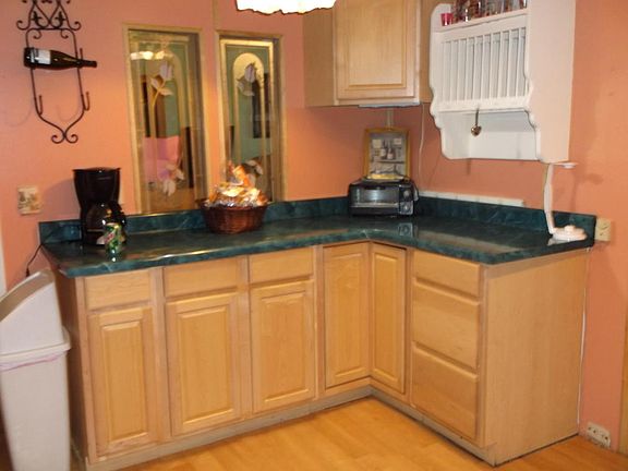 2nd image of 250 Newell Dr