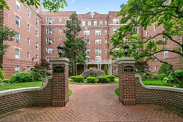 77-15 113th Street, #6L