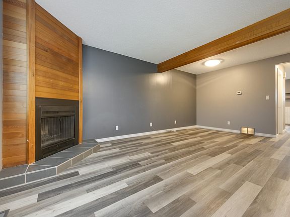 5th image of 3526 42nd Ave NW