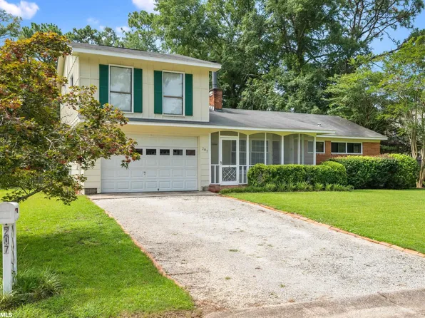 207 Park Dr, Fairhope, AL 36532