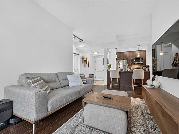 2nd image of 108 S 25th Ave SW #402
