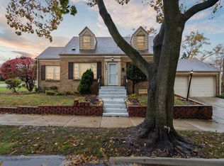 1404 Irvington Pl, Rockford, IL 61107