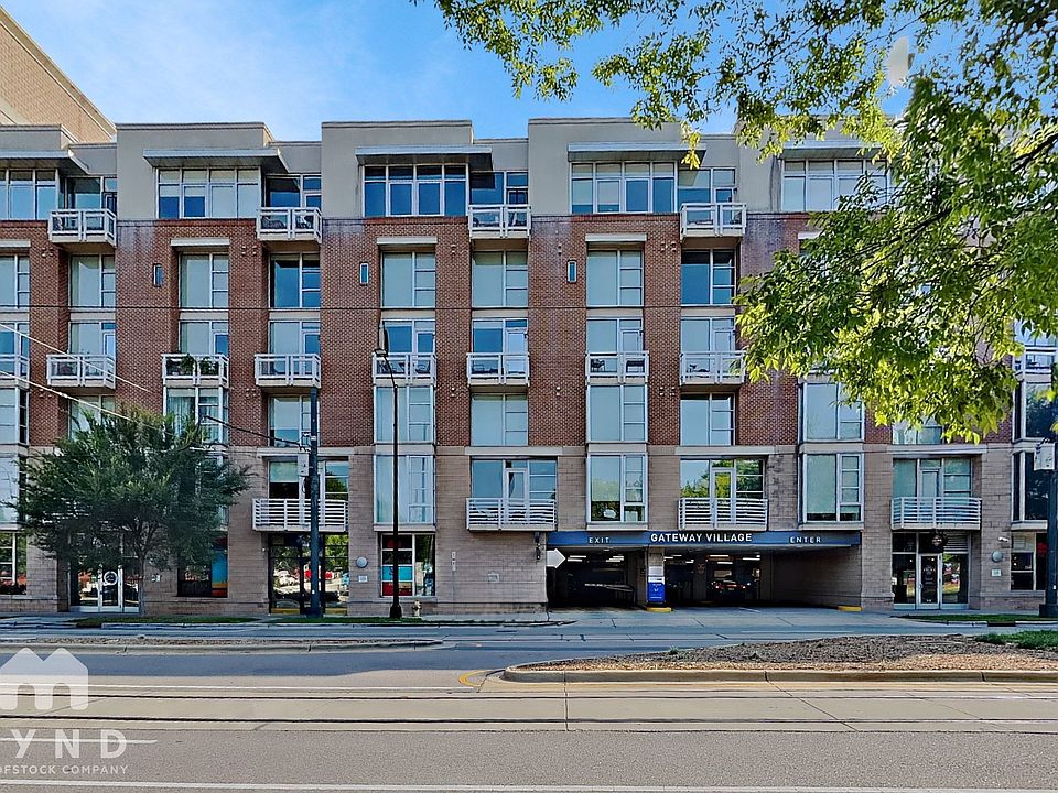 1st image of 710 W Trade St Unit 518