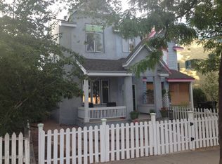 210 Edith Blvd SE, Albuquerque, NM 87102