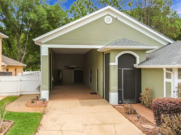 2514 Caithness Way — Photo 33