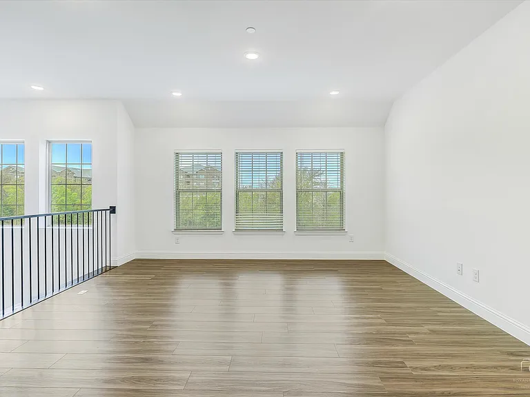 7211 Panicum Dr — Photo 12
