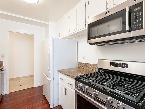 2nd image of 10717 Wilshire Blvd APT 210