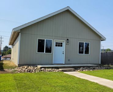 413 S Newport Ave, Newport, WA, 99156