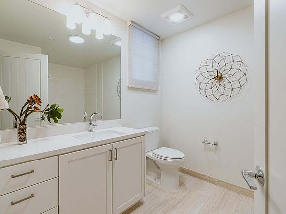 4th image of 112 E Ortega St APT 207