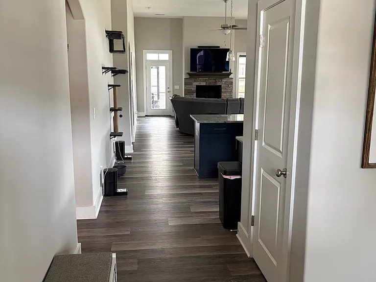 6042 Peregrine Ln — Photo 5