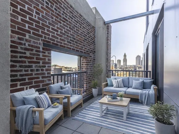 121 Portland St #803, Boston, MA 02114