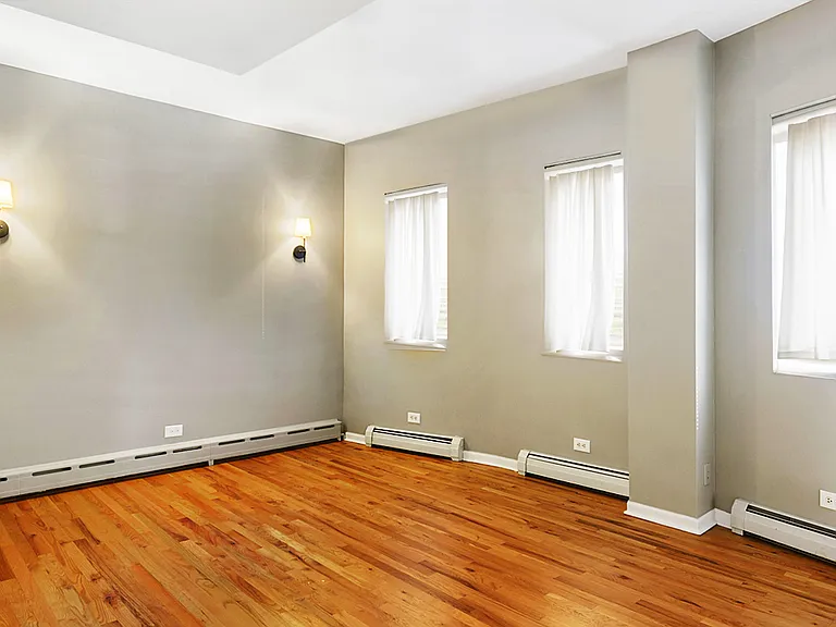 5516 N Kenmore — Photo 14