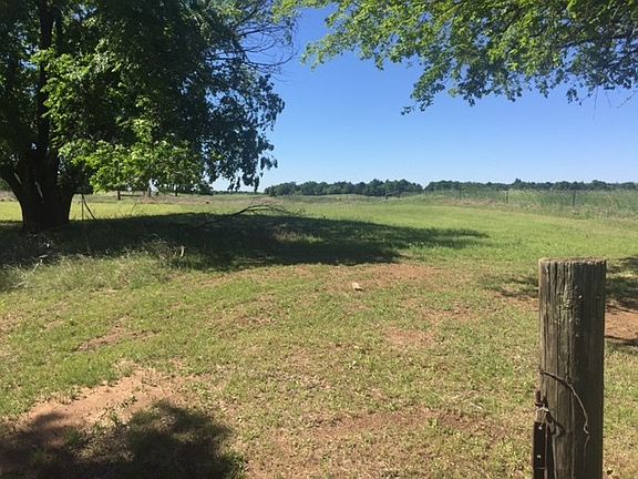 5th image of 267285 E County Road 48