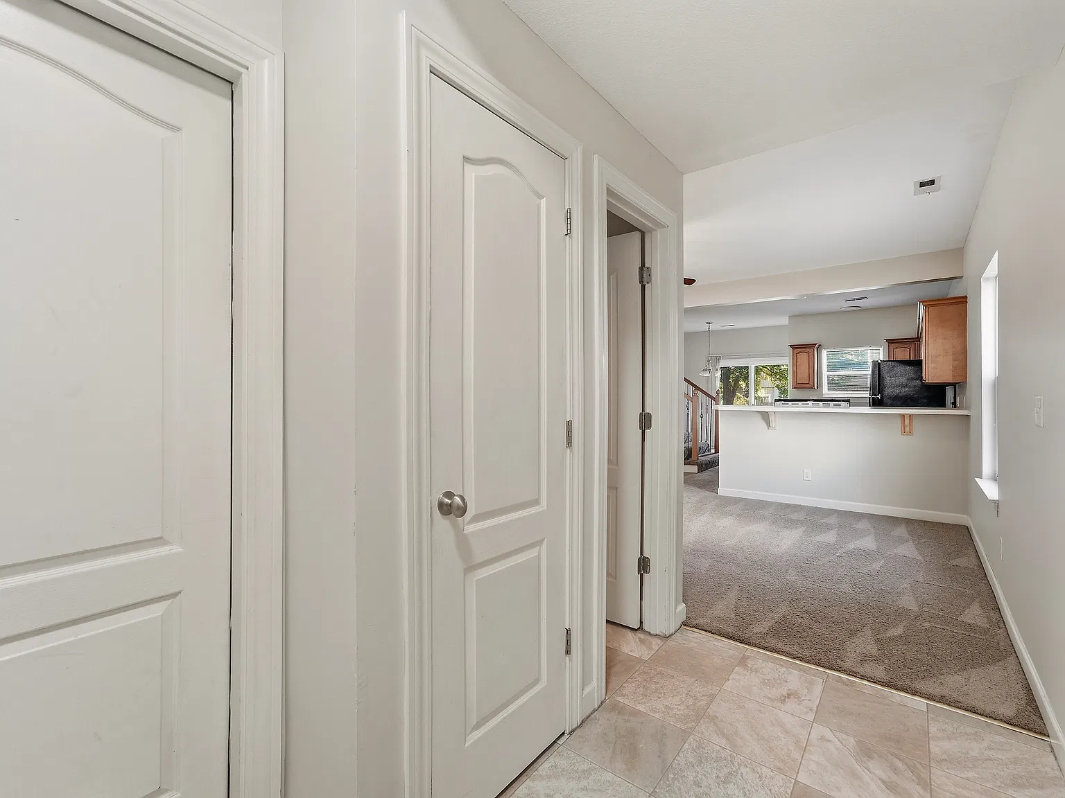 3 bed, 2.5 bath, 1422 sqft, $1,650 — Photo 1