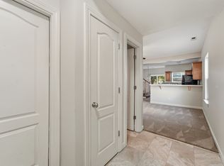 10517 E 45th Pl, Kansas City, MO 64133