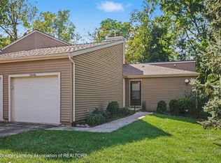 5646 Deville Ct, East Lansing, MI 48823