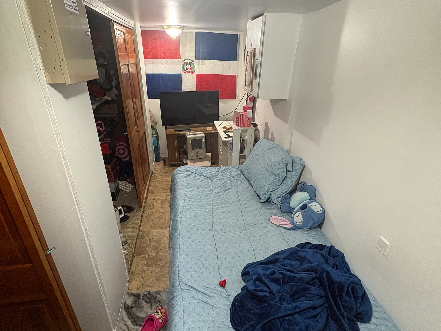 1 bed, 1.5 bath, 1308 sqft, $2,000 — Photo 2