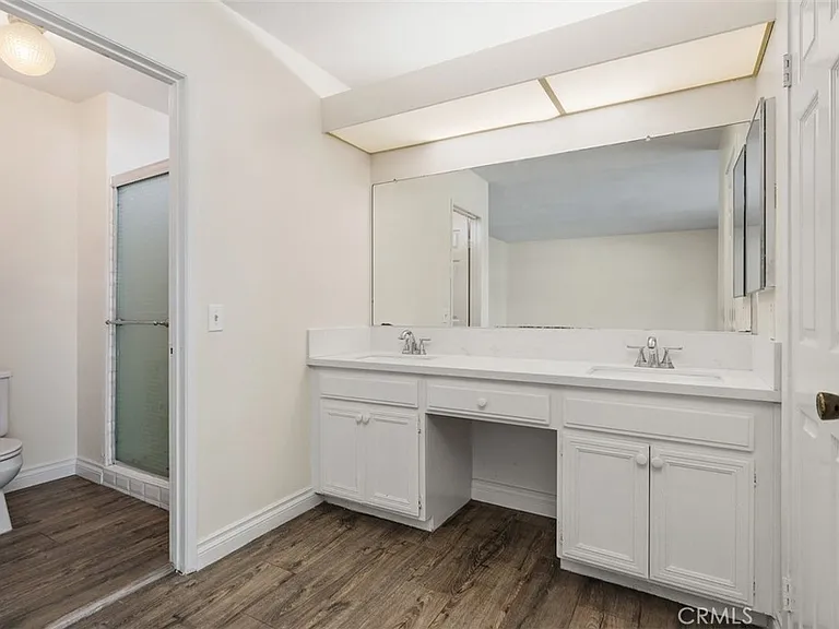16 Duane — Photo 26