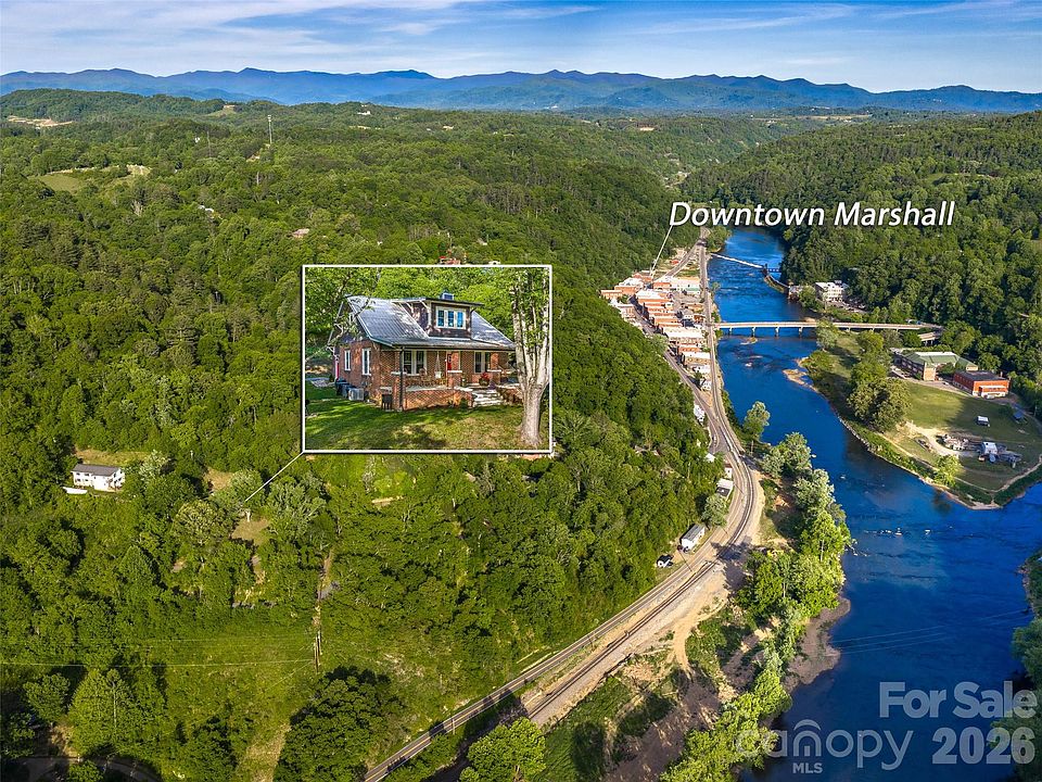 1st image of 296 Roberts Hill Rd