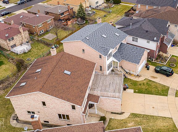 2nd image of 4622 Fargo Ave