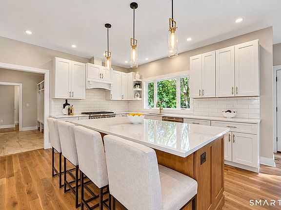 4th image of 24 Warde Terrace