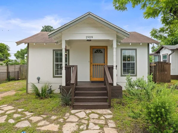 1909 College Row, Austin, TX 78702