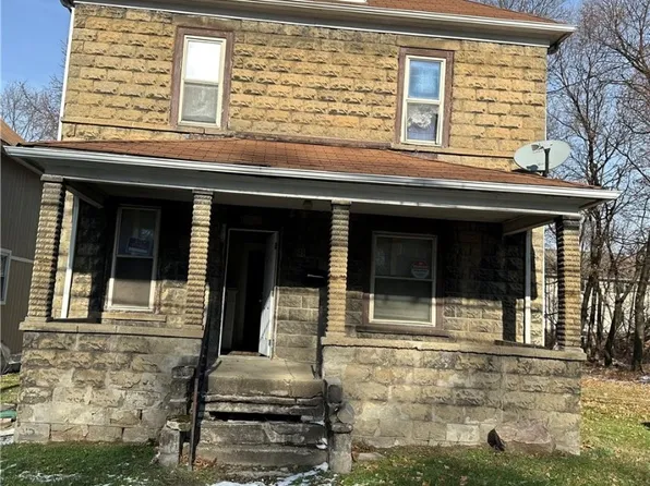 247 E Thornton St, Akron, OH 44311