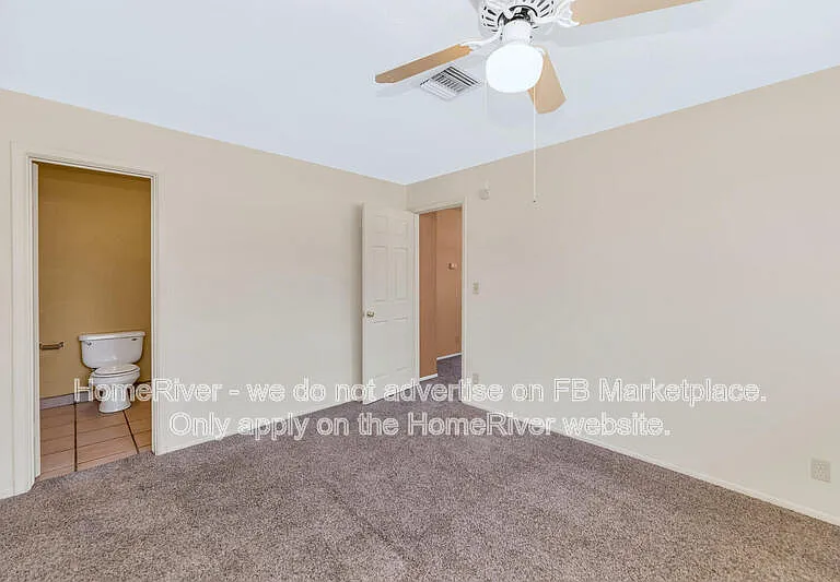 8916 N 11th St #A — Photo 19