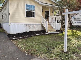 30 Jaguar Dr, Lothian, MD 20711